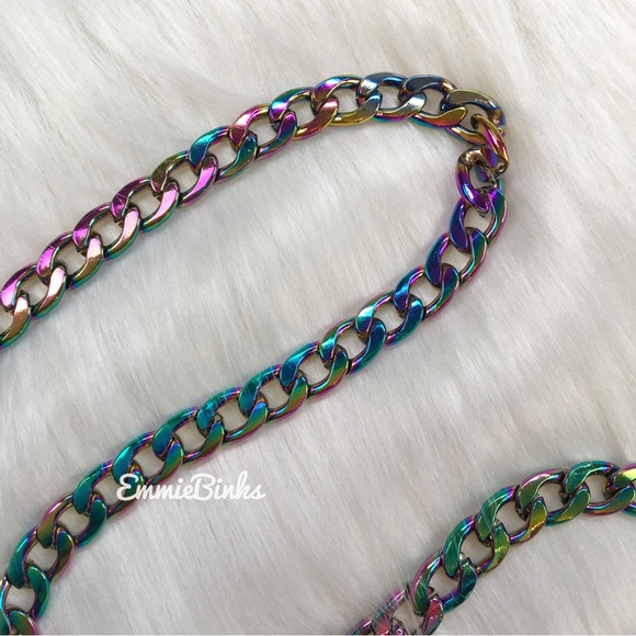 New Lightweight Holographic Oil Slick Chain Link Necklace - Picture 3 of 9